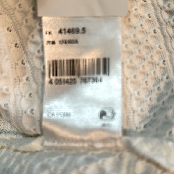 Marc Cain Capped Sleeve Texture Bubble Knit Flare Tunic w Ribbed Waist Off White - Picture 11 of 11